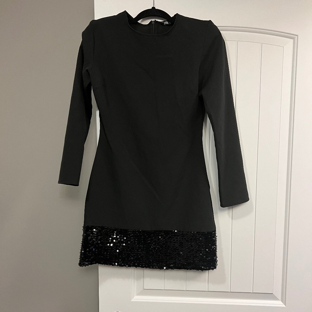 Zara short dress with sequin bottom NWOT